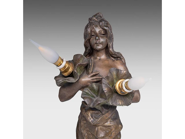 An art nouveau patinated bronze table lamp, shaped as a gipsy dancer by emmanuel villanis (1858-1914) 59 cm. (23.23 in.) - afbeelding 7 van  8