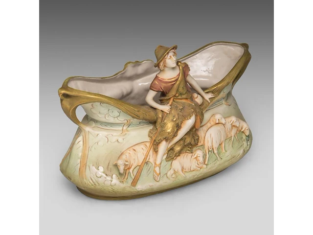 An art nouveau royal dux figural centrepiece 26 x 40 cm. (10.24 x 15 3/4 in.) - afbeelding 5 van  9