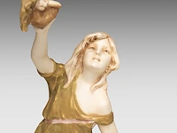 An art nouveau royal dux figural centrepiece 52 x 38 cm. (20.46 x 14.96 in.) - afbeelding 2 van  11