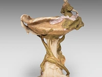 An art nouveau royal dux figural centrepiece 52 x 38 cm. (20.46 x 14.96 in.) - afbeelding 6 van  11