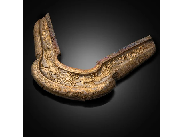 An assembled group of chinese repoussé gilt silver saddle ornaments, liao dynasty (907 - 1125) - afbeelding 25 van  28