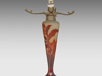 An emile gallé (1846-1904) cameo glass table lamp, decorated with flowers 40 cm. (15 3/4 in.) - afbeelding 4 van  5