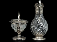 An english silver and glass ewer and a dutch silver bonbonnière, h 22 - 29 cm - afbeelding 2 van  6