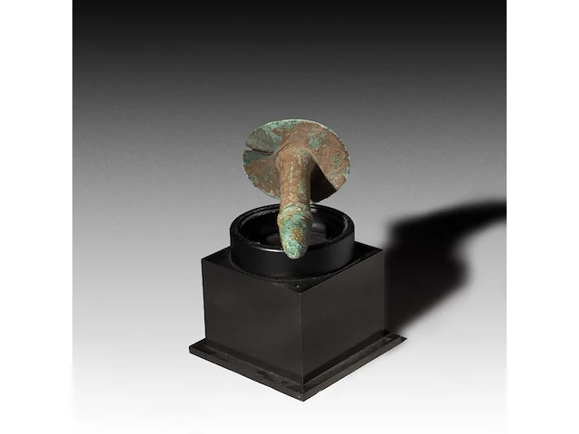An exceptional antique bronze khmer deflorator, 15/16thc, cambodia 11 cm. (4.33 in.) - afbeelding 4 van  4