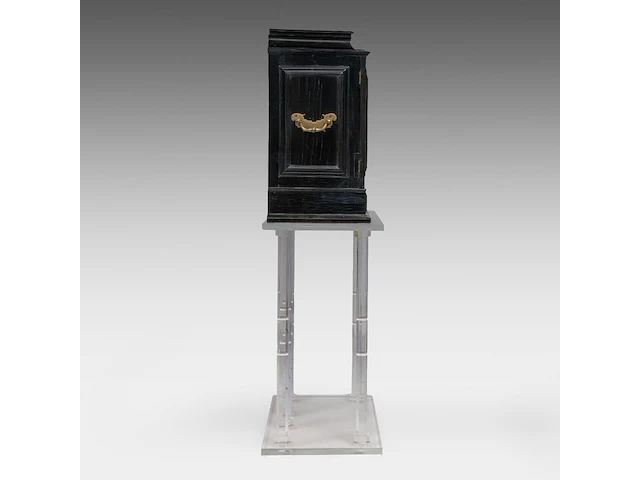 An exceptional antwerp baroque ebony and ebonised cabinet inset with painted copper panels with old testamentic scenes, ca. 1650 77 x 87 x 40 cm. (30.30 x 34 1/4 x 15 3/4 in.), with the plexi stand: 155 cm. (61.02 in.) - afbeelding 24 van  27