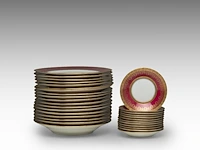 An extensive limoges porcelain service (100 pieces) - afbeelding 9 van  15