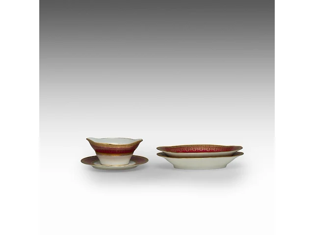 An extensive limoges porcelain service (100 pieces) - afbeelding 14 van  15