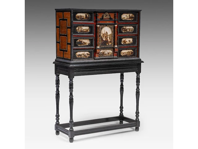 An interesting baroque cabinet-on-stand, decorated with ebony, rosewood, tortoiseshell, brass mounts and hand-painted alabaster plaques, 17thc the cabinet: 55 x 87.5 x 36 cm. (21.64 x 34.45 x 14.16 in.), with stand: 134 - afbeelding 1 van  8