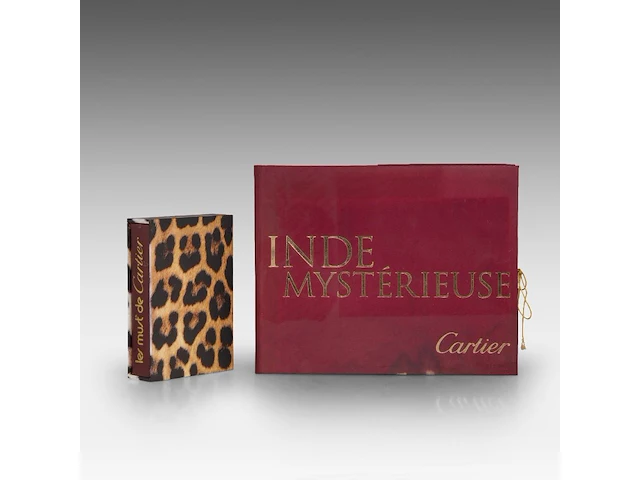 An interesting collection of four publications on cartier jewellery and clocks - afbeelding 2 van  6