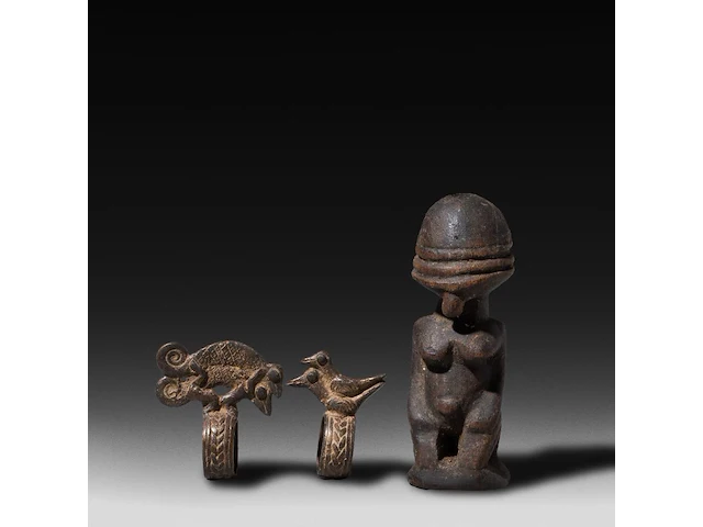 An interesting wooden hermaphrodite fertility doll, dogon, mali, h 11 cm - afbeelding 1 van  5
