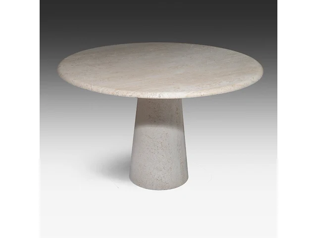 An italian design circular travertine model m1 dining table by angelo mangiarotti, ca. 1970 72 x 116 cm. (28.35 x 45.67 in.) - afbeelding 1 van  8