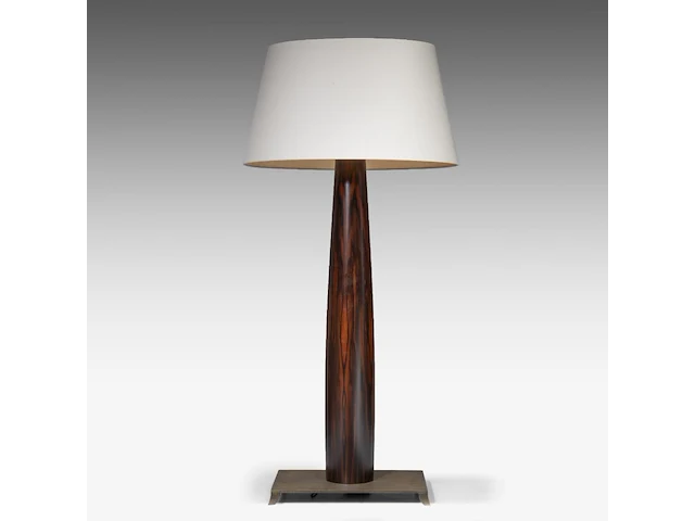 An italian design 'pia' floor lamp by romeo sozzi (1948) for promemoria, rosewood on a bronze base 170 cm. (66.93 in.) - afbeelding 2 van  5