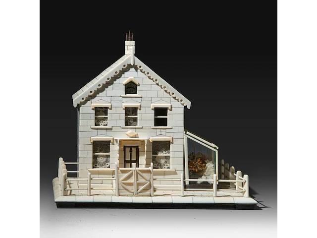An ivory miniature model of a house, 19thc, h 25 cm - w 29,5 cm - d 21 cm (+) - afbeelding 1 van  6