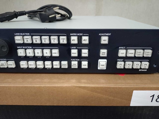 Analog way - spx450 (saphir) - seamless presentation switcher - afbeelding 3 van  5