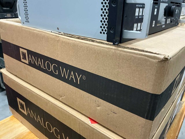 Analog way vio 4k videoprocessor - afbeelding 4 van  5