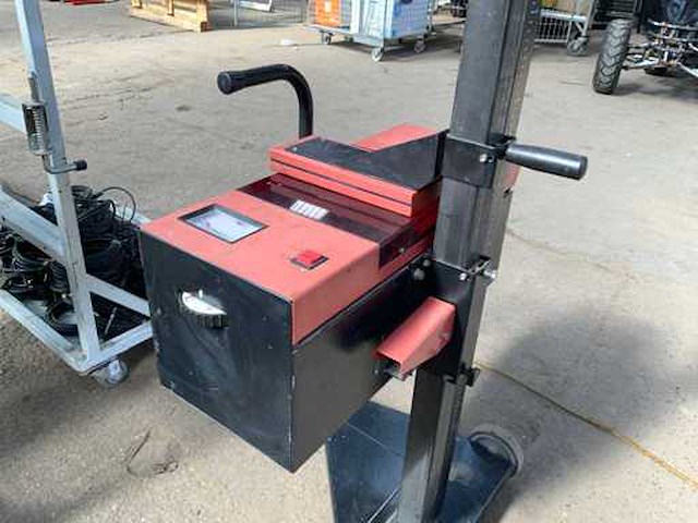 Analoge koplamptester - afbeelding 3 van  4