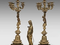 Anatole guillot (1865-1911), a neoclassical gilt bronze sculpture of diana and her hunting dog, accompanied by a pair of matching candelabra diana: 34 cm. (13.39 in.), the candelabra: 65 cm. (25.58 in.) - afbeelding 23 van  32