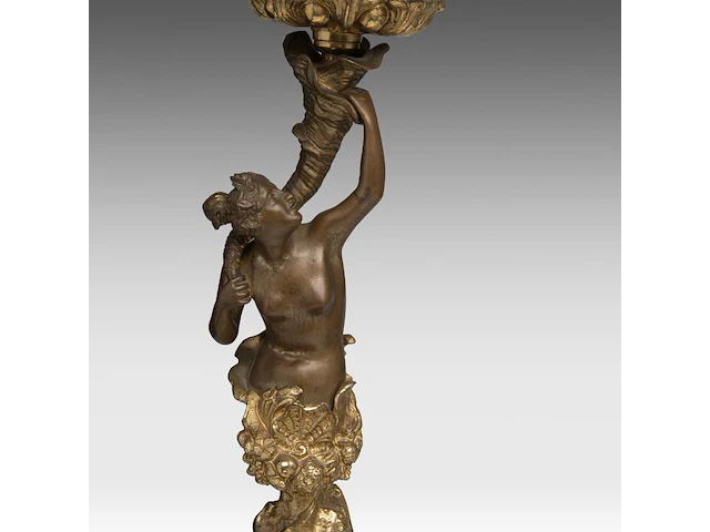 Anatole guillot (1865-1911), a neoclassical gilt bronze sculpture of diana and her hunting dog, accompanied by a pair of matching candelabra diana: 34 cm. (13.39 in.), the candelabra: 65 cm. (25.58 in.) - afbeelding 32 van  32