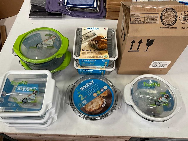 Anchor hocking diverse ovenschalen met deksel (11x) - afbeelding 1 van  11