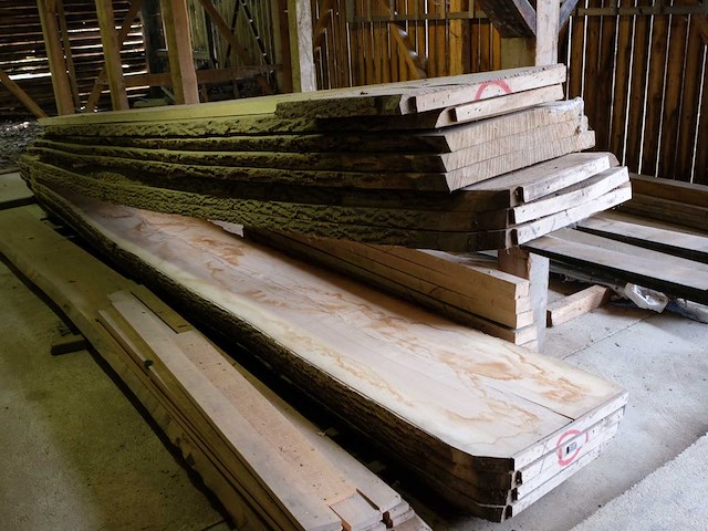 Andere houten en essen- en kersenplaten/planken in verschillende maten kavel 1 - afbeelding 2 van  4