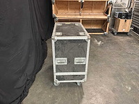 Andere toneelrekwisieten - lege vliegkoffer - afbeelding 7 van  12