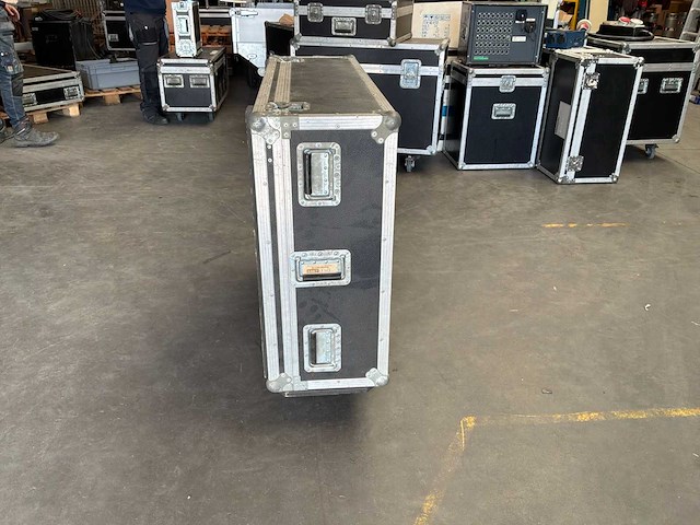 Andere toneelrekwisieten - lege vliegkoffer - afbeelding 2 van  7