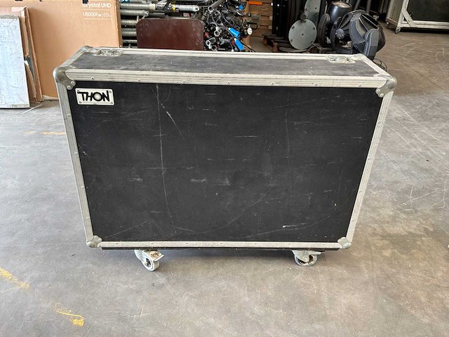 Andere toneelrekwisieten - lege vliegkoffer - afbeelding 3 van  7