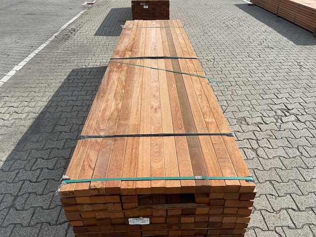 Angelim pedra regels geschaafd 3500x68x45mm (69x) - afbeelding 1 van  3