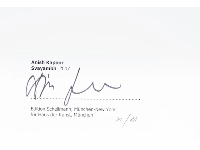 Anish kapoor (1954), 'svayambh' (2007), light box, n° 71/80, 50 x 60 cm. (19.67 x 23.62 in.) - afbeelding 4 van  5
