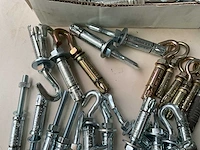 Ankerbouten en anker haken - afbeelding 4 van  7