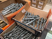 Ankerbouten en staal nagels - afbeelding 3 van  7