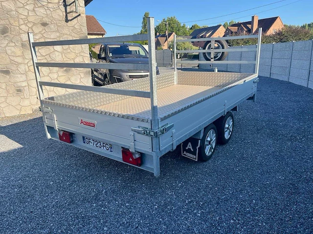 Anssems flatbed trailer / zijpanelen anssems flatbed trailer 3.000 kg – dubbelassige – volledig afgedekte aluminium flat truck – aluminium velgen - afbeelding 4 van  8