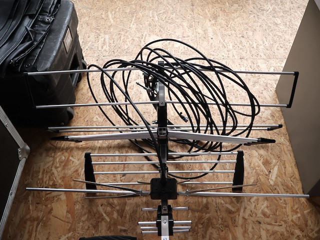 Antenne - afbeelding 2 van  3