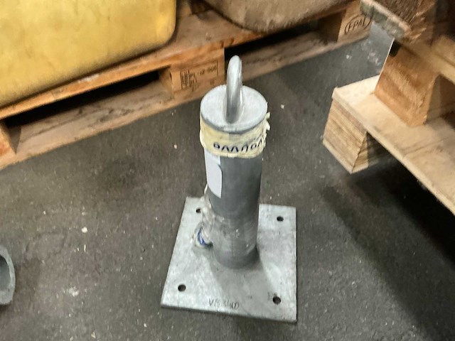 Anti diefstal paal - afbeelding 2 van  4