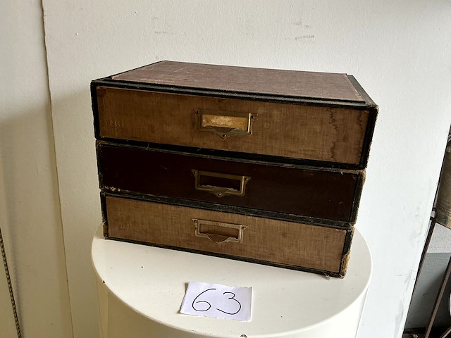 Antiek archiefkastje - afbeelding 1 van  2