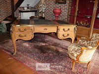 Antiek bureau louis xv stijl met brons beslag en 2 zeteltjes - afbeelding 1 van  9