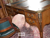 Antiek bureau louis xv stijl met brons beslag en 2 zeteltjes - afbeelding 4 van  9