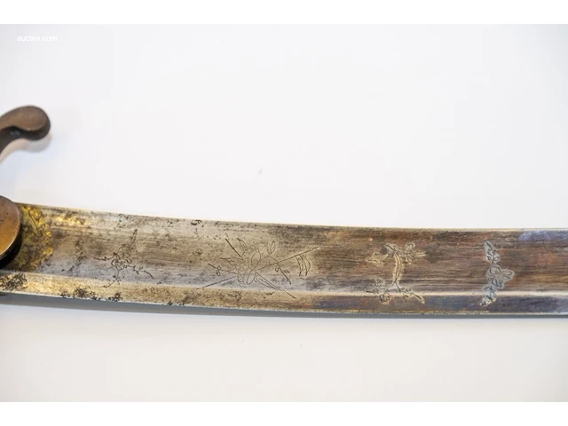 Antiek cavaleriesabel met gekroond n-monogram en... - afbeelding 4 van  4