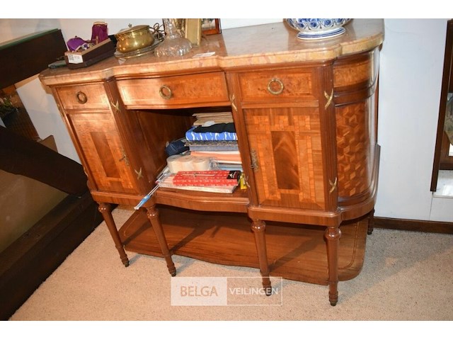 Antiek dressoir in neoklassieke stijl met marmeren blad - afbeelding 1 van  4