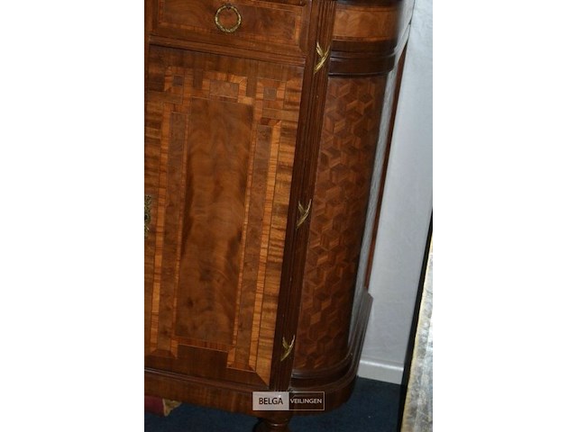 Antiek dressoir met ingelegd houtwerk en marmeren blad - afbeelding 4 van  4
