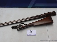 Antiek geweer - afbeelding 1 van  3