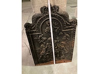 Antiek gietijzeren plaat voor haard - afbeelding 3 van  4