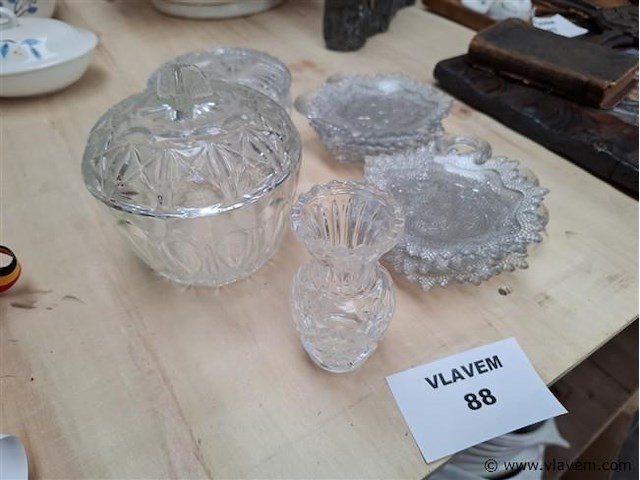 Antiek glaswerk - afbeelding 1 van  1