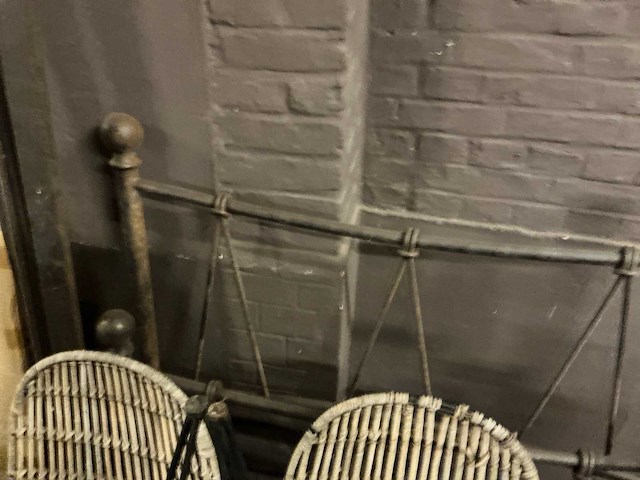 Antiek hoofd en voetbord - afbeelding 2 van  3