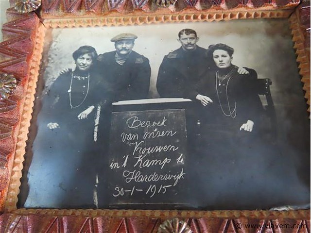 Antiek kistje 1915 gedateerd 28x19cm, h 15cm - afbeelding 4 van  6