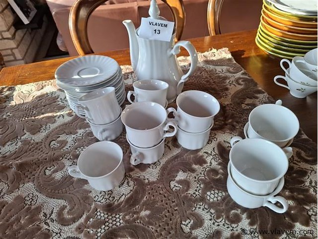 Antiek servies - afbeelding 1 van  2