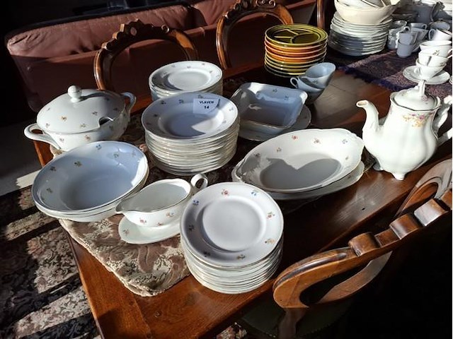 Antiek servies - afbeelding 2 van  8