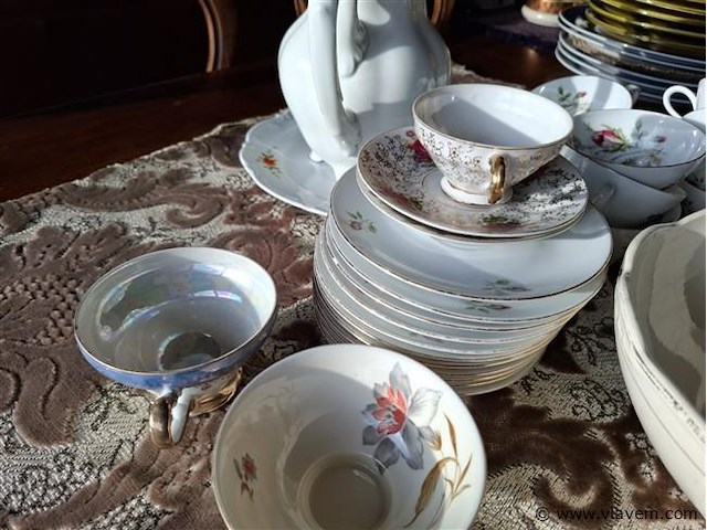 Antiek vaatwerk - afbeelding 2 van  4