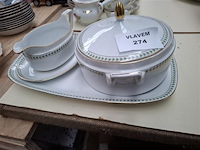 Antiek vaatwerk - afbeelding 1 van  2