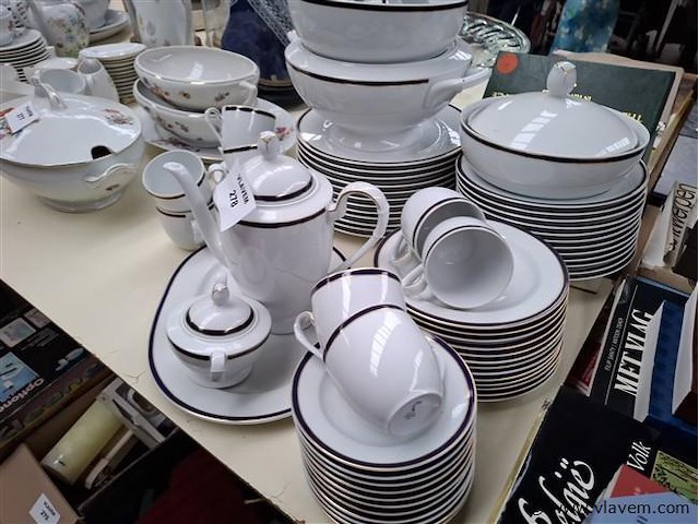 Antiek vaatwerk - afbeelding 2 van  4